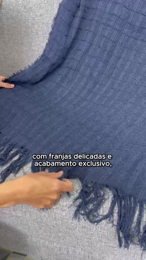 Kit Manta Decorativa P + 4 Capas de Almofadas Estampa Digital para Sala