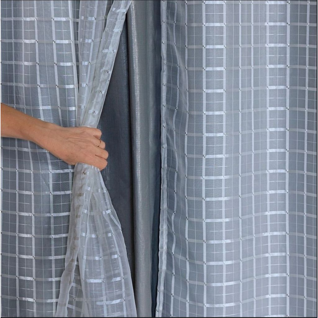 Cortina Blackout Blecaute PVC Com Tecido Voil Xadrez 1 Parte 1,40larg x 1,80alt