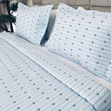 Kit Cobre Leito Casal Padrão 3 Pçs Decor Bordado Sofisticado